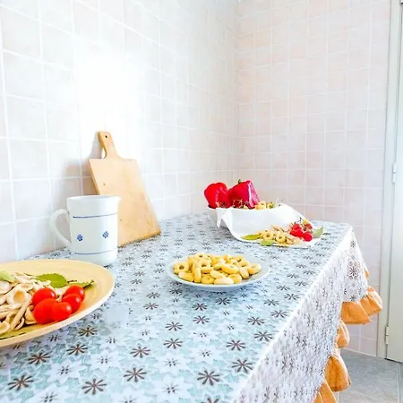 Dimora Elisa Vista Mare Pescoluse Apartment *